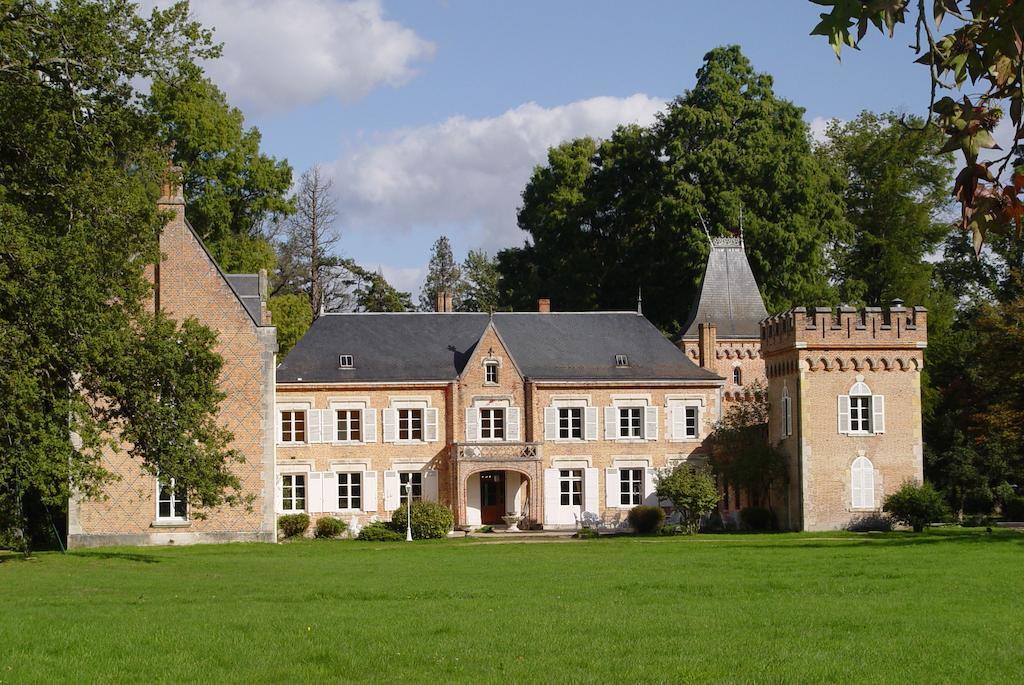 Hostellerie Du Château Les Muids La Ferté-Saint-Aubin Exterior foto